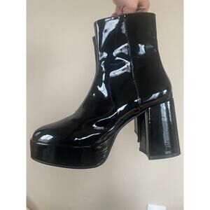 EUC Anthropologie Bibi Lou BibiLou Black Patent Platform Ankle Boots 39/ US 9